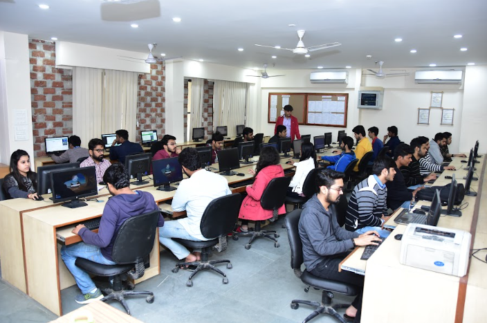 AKGEC Labs photo 4